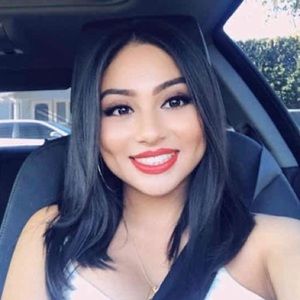 Meet your Posher, Jillian